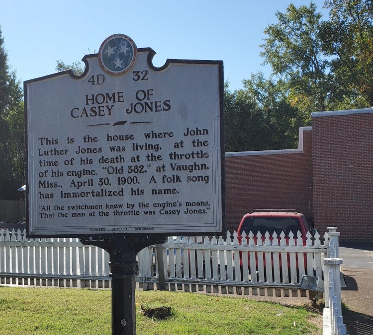 casey-jones-home-railroad-museum-photo